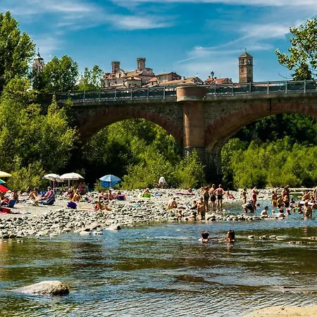 Il Glicine Molare Bed & Breakfast *