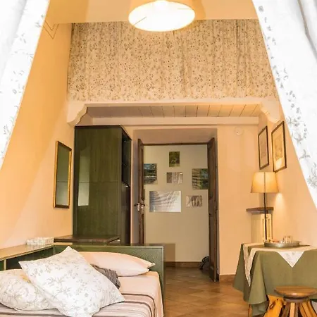 Bed & Breakfast Il Glicine Molare 3*