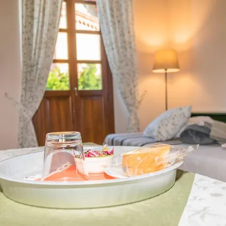 Il Glicine Molare 3* Cremolino