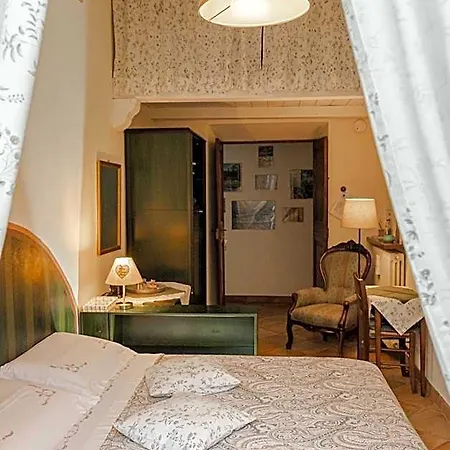 Bed & Breakfast Il Glicine Molare 3*