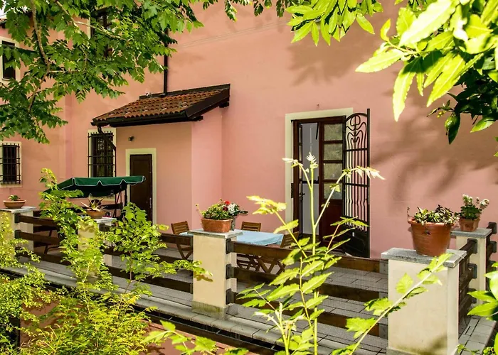Couette-café Il Glicine Molare Cremolino
